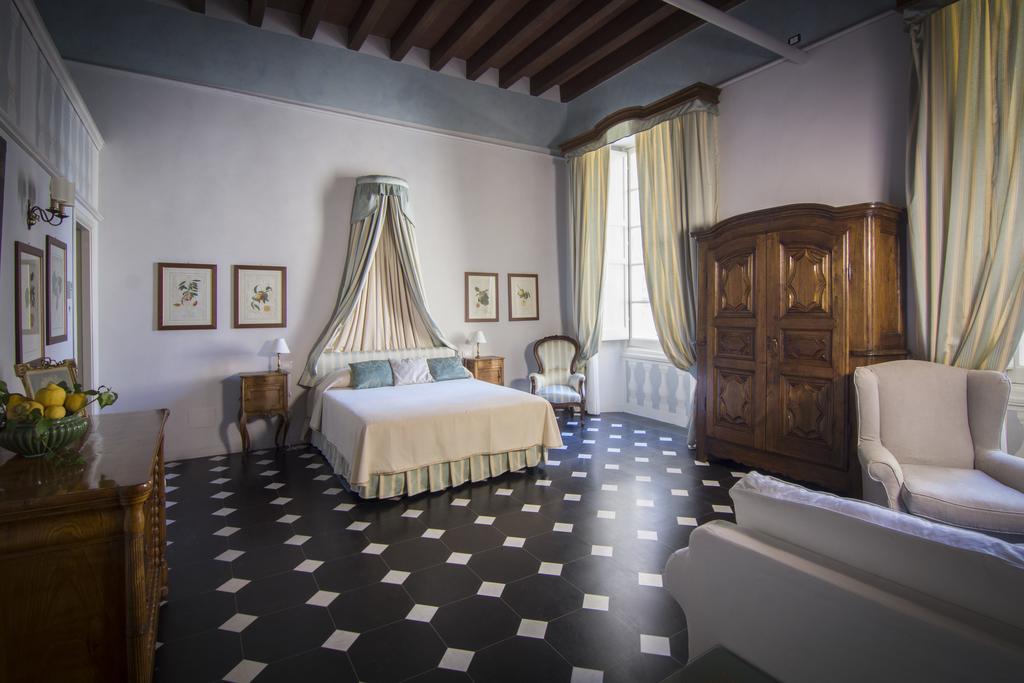 Palazzo Lengueglia B&B Albenga Exteriér fotografie